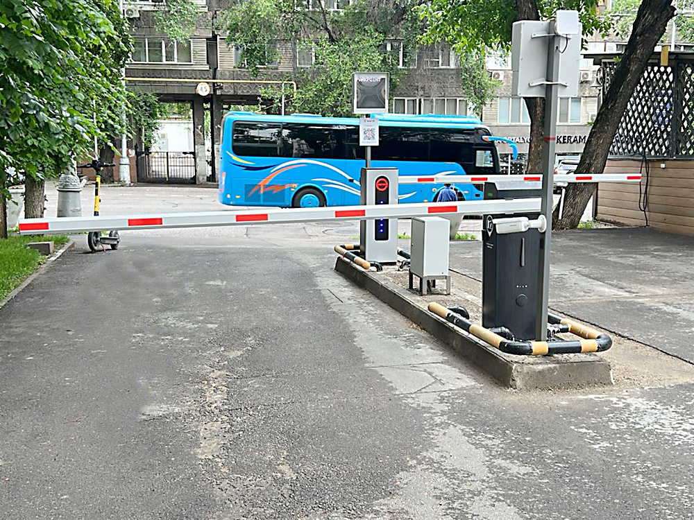 Kazakhstan-AKD117-barrier-gate