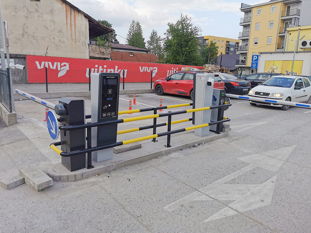 Serbian-AKD115C-barrier-gate